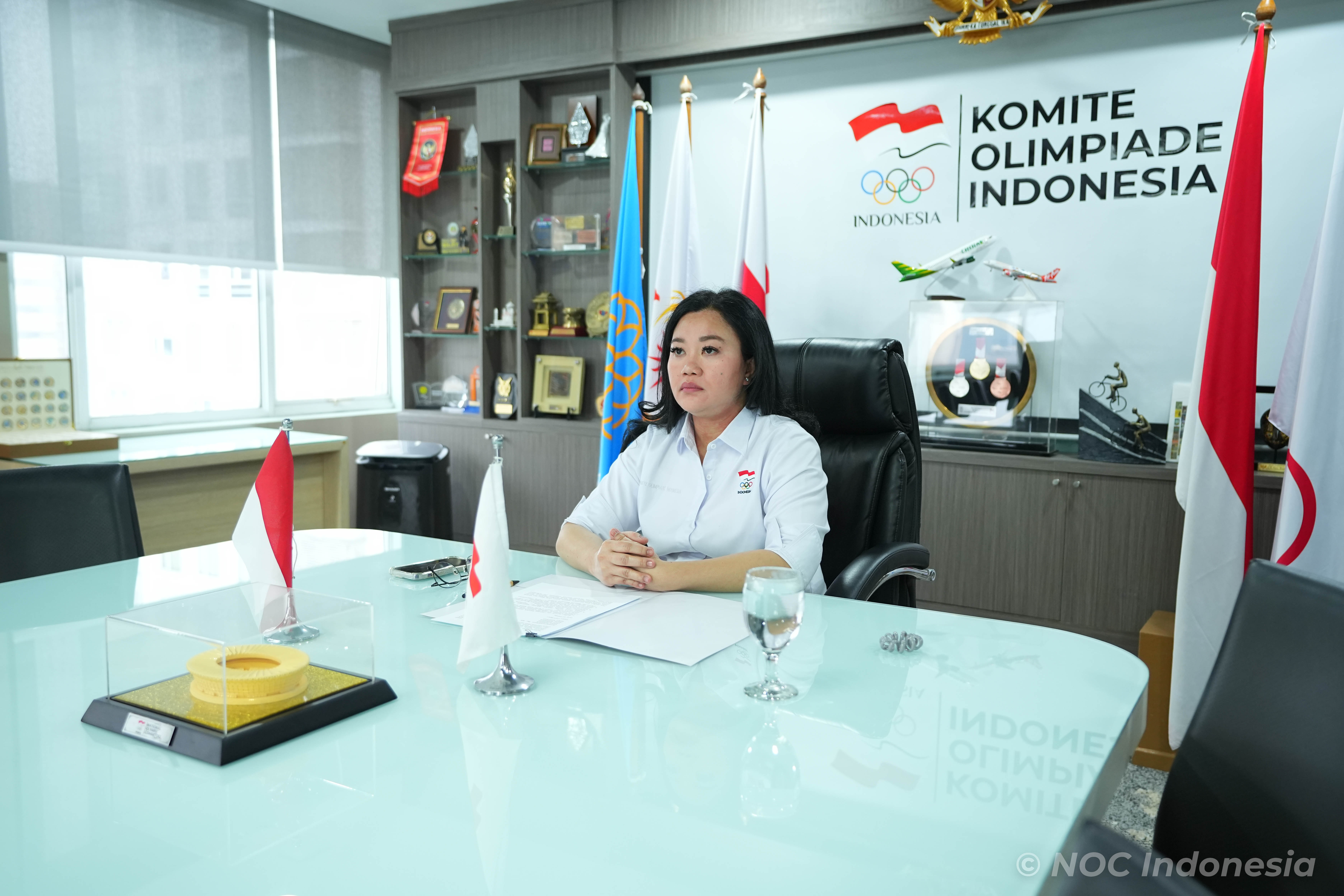 Indonesia Olympic Commitee - KE Josephine Tampubolon Menghadiri Secara Daring Upacara Pembukaan Rakernas Hybrid PORDASI Tahun 2023 di R.Meeting lt 18