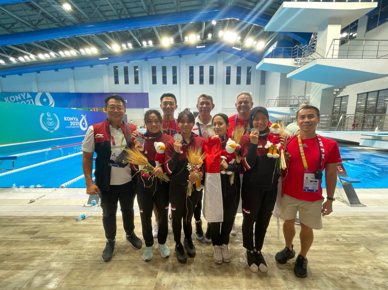 Weightlifting And Swimming Looking to Add More Medals For Indonesia - Indonesia Olympic Commitee