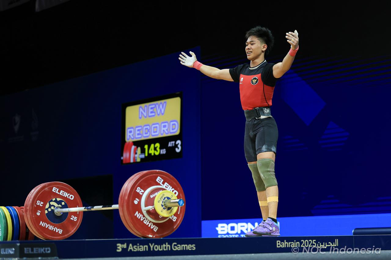 Indonesia Olympic Commitee - Weightlifting Delivers Second Gold for Team Indonesia at AYG 2025