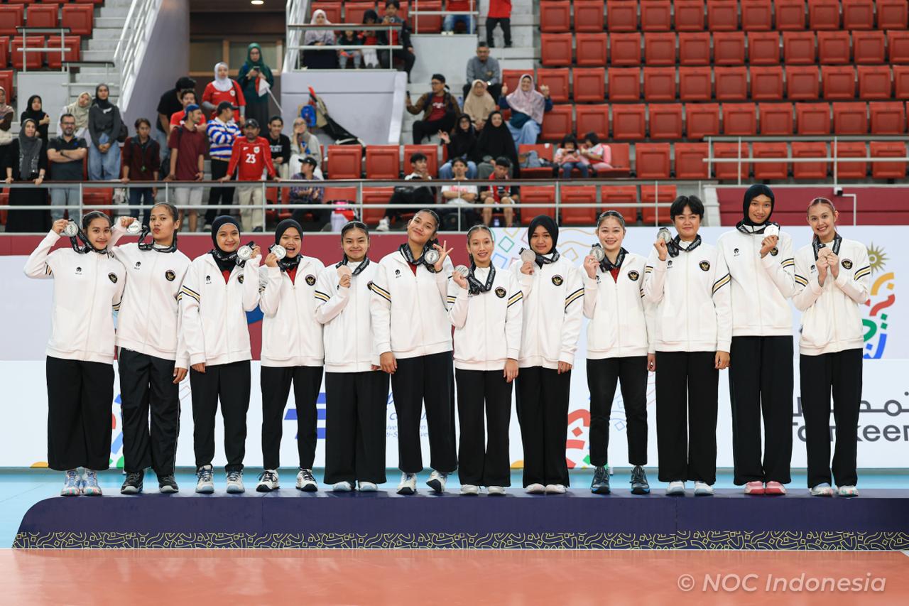 Indonesia Olympic Commitee - Defying Expectations, Indonesia Women’s Volleyball Team Wins Silver at the 2025 Asian Youth Games