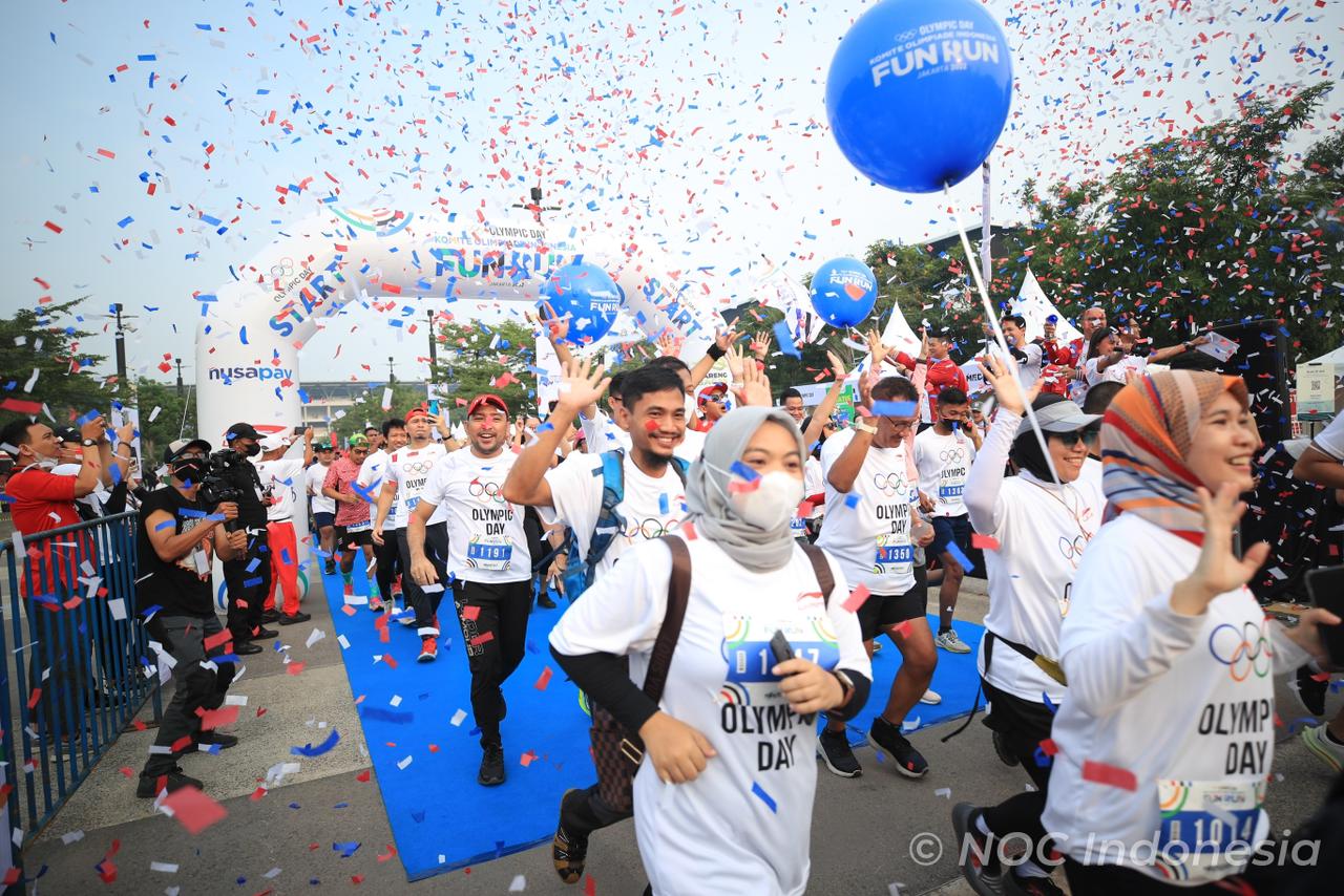 NOC Indonesia Marks This Year's Olympic Day With Fun Run Event. - Indonesia Olympic Commitee