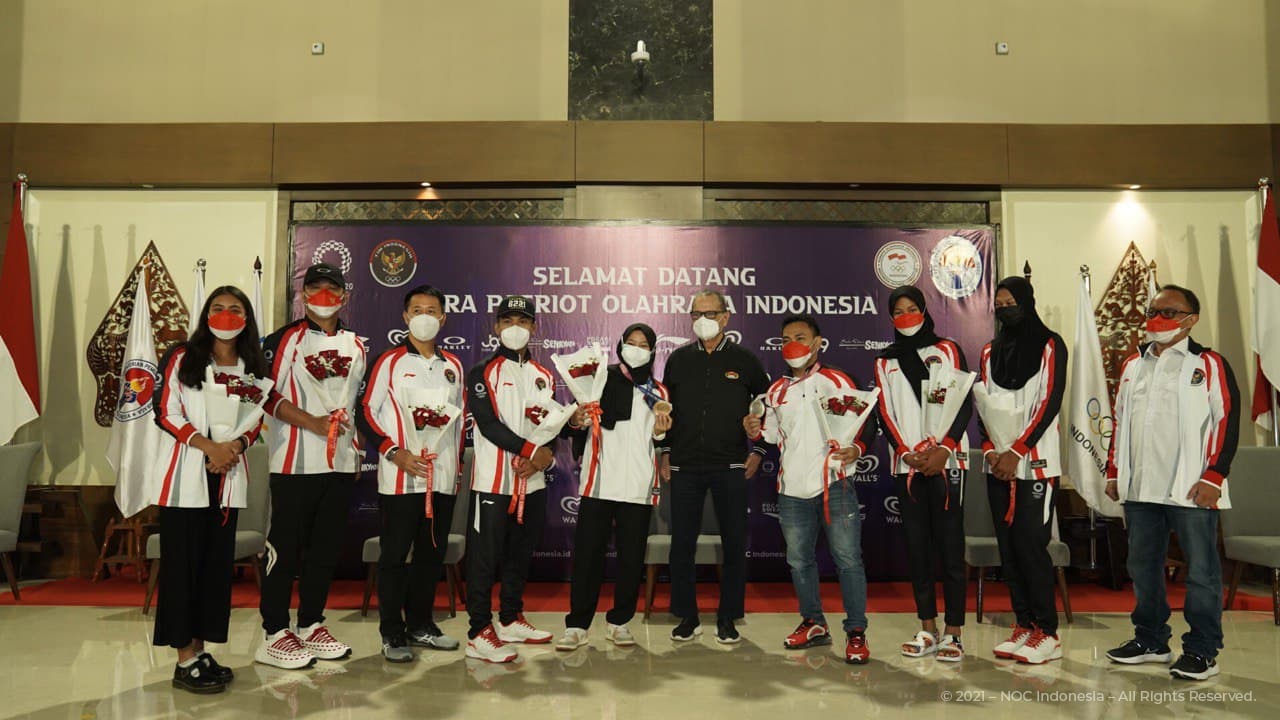 Indonesia Olympic Commitee - Olympic medalists return from Tokyo