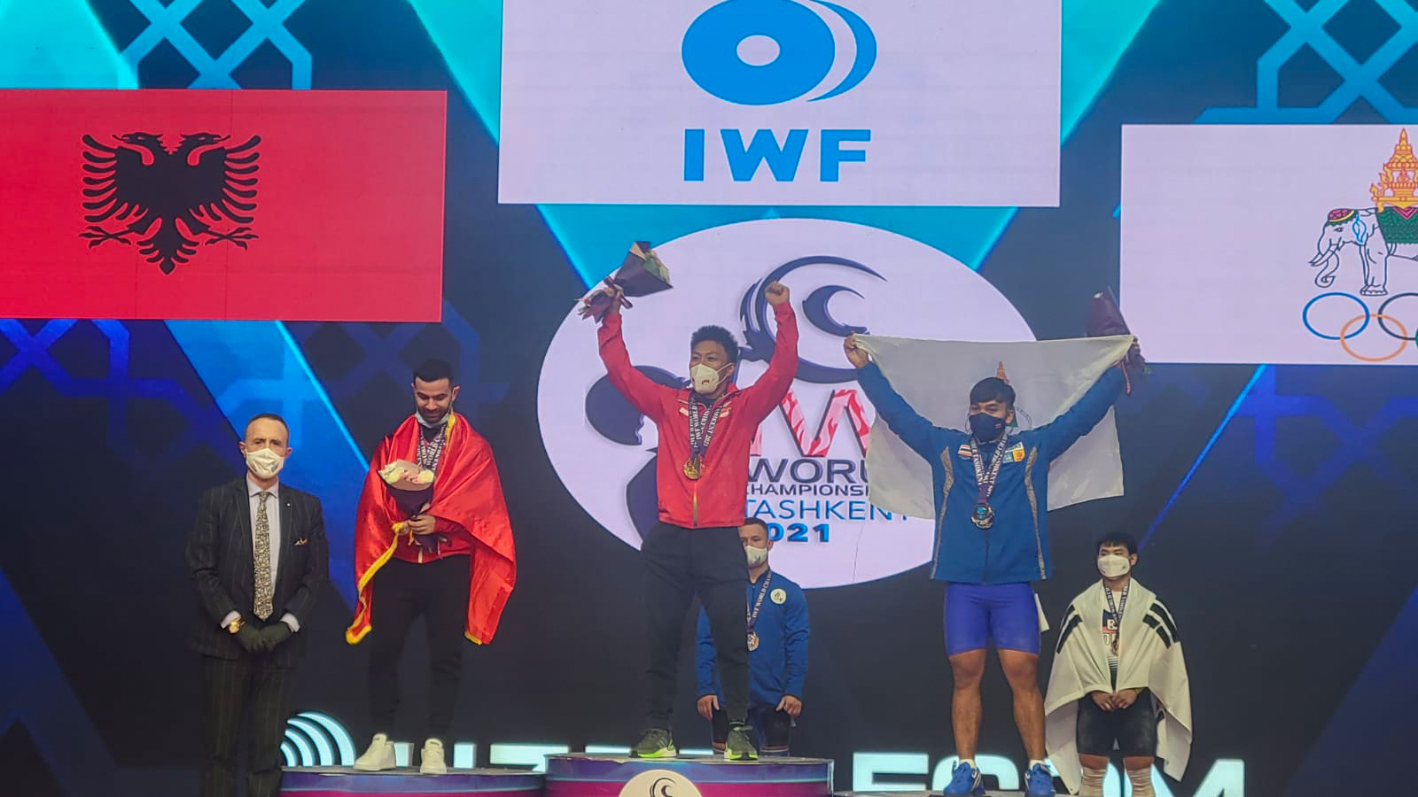 Indonesia Olympic Commitee - Rahmat Erwin Abdullah Takes Two Golds in the World Championships