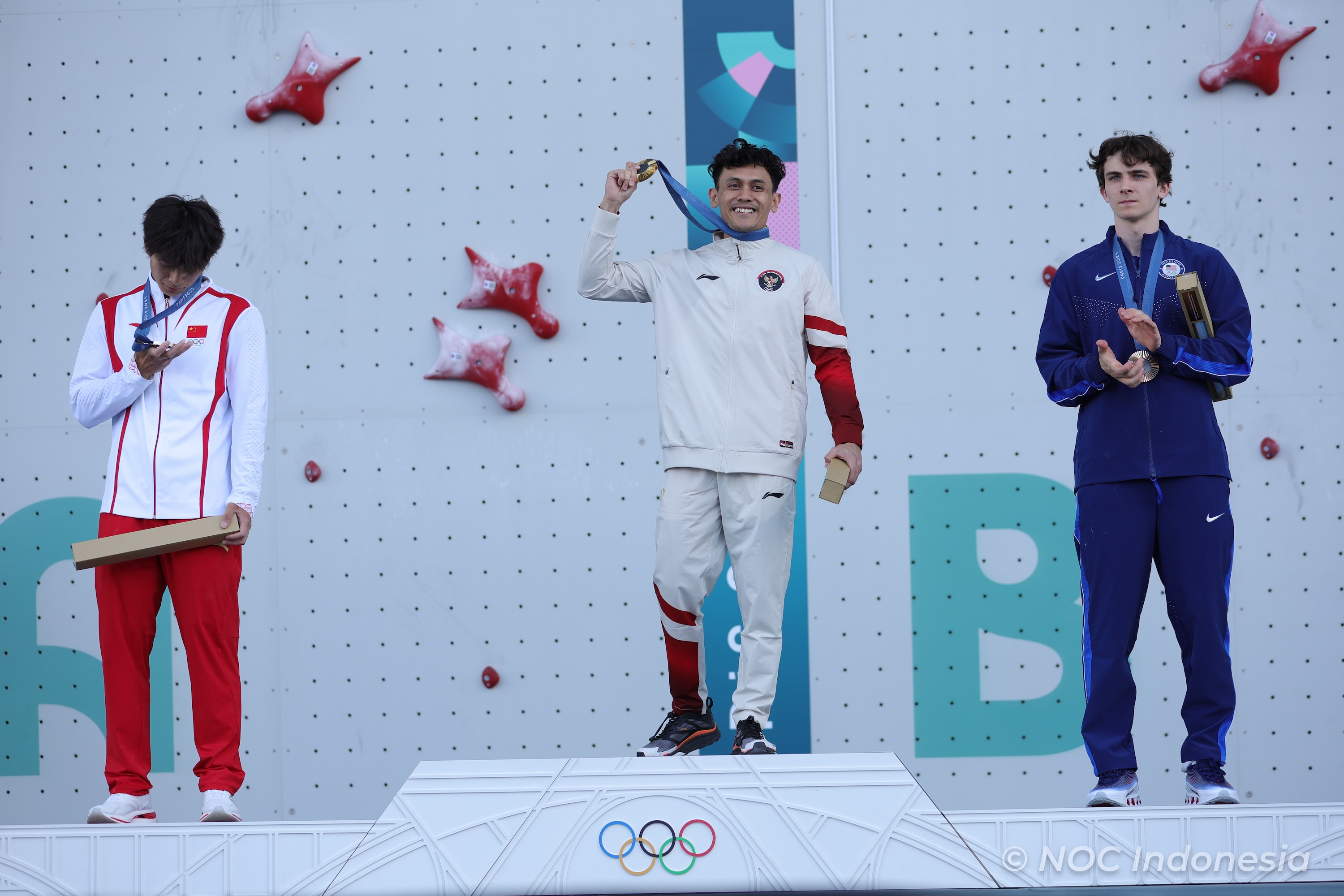 Indonesia Olympic Commitee - Veddriq Leonardo Wins Indonesia's First Gold Medal at the Paris 2024 Olympics